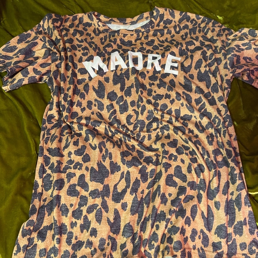 Women’s boutique tee